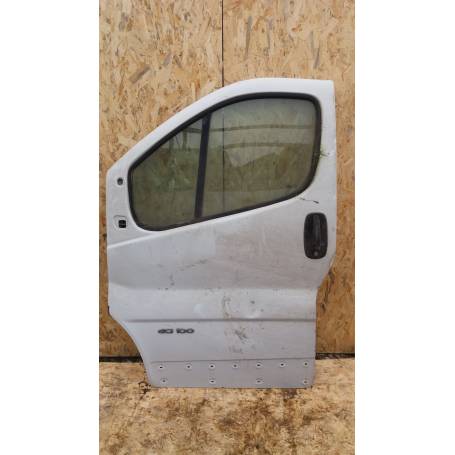 Usa stanga fata Renault Trafic II 01-14